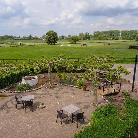 Bed And Breakfast Maas En Waal Beuningen  외부 사진